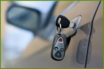 Neighborhood Locksmith Services Shrewsbury, NJ 732-204-7495 - 18-car-unlock